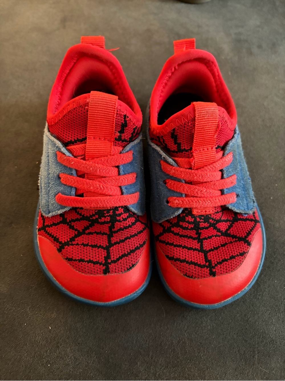 Watelves Barefoot Spider Web Sneakers Red Blue Wide Toe EUC